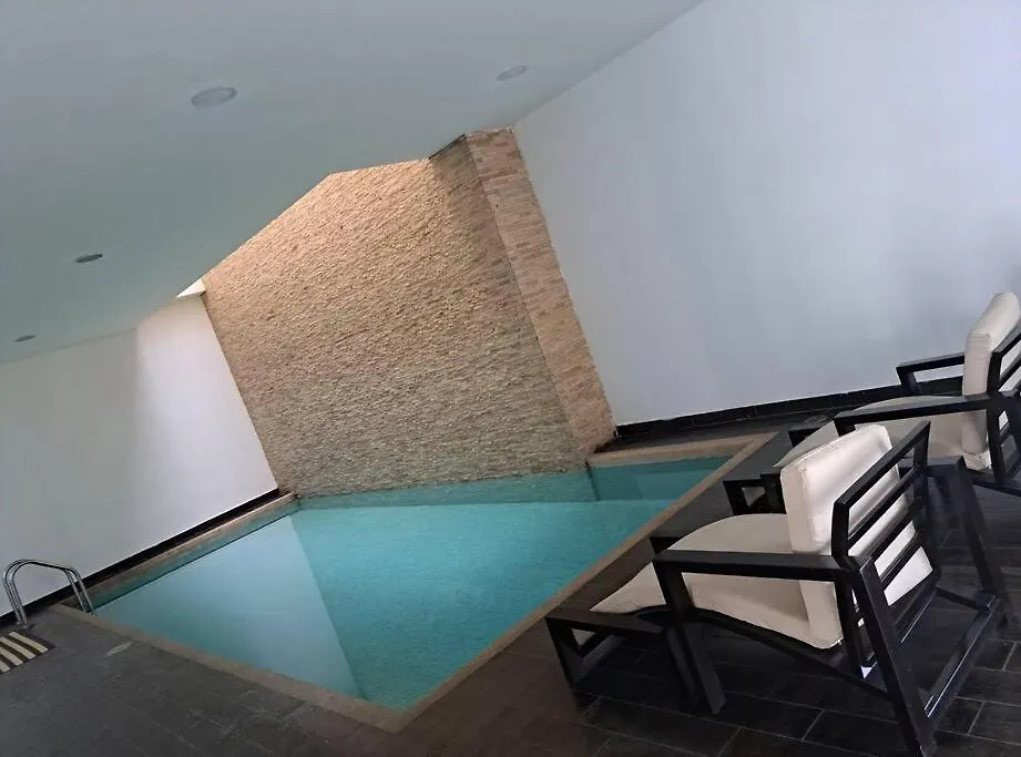 Esmeralda Suite Con Vista Ciudad/Piscina/Gym/Parqueo Guayaquil Apartment