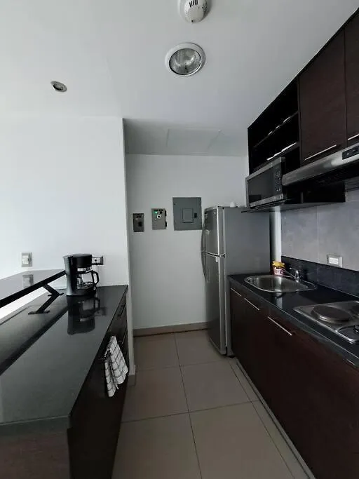 شقة Esmeralda Suite Con Vista Ciudad/Piscina/Gym/Parqueo جواياكيل